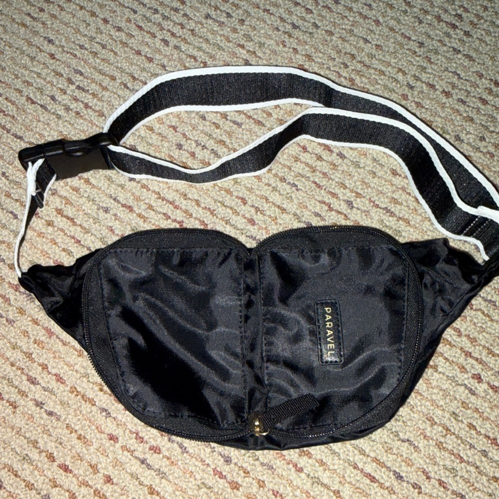 Paravel Black and White Belt Bag - Picture 8 of 10